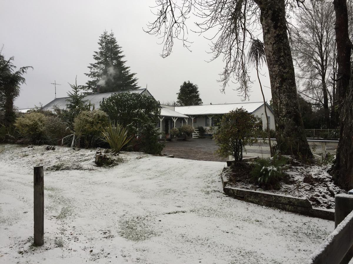 Tongariro Crossing Lodge National Park Exterior foto